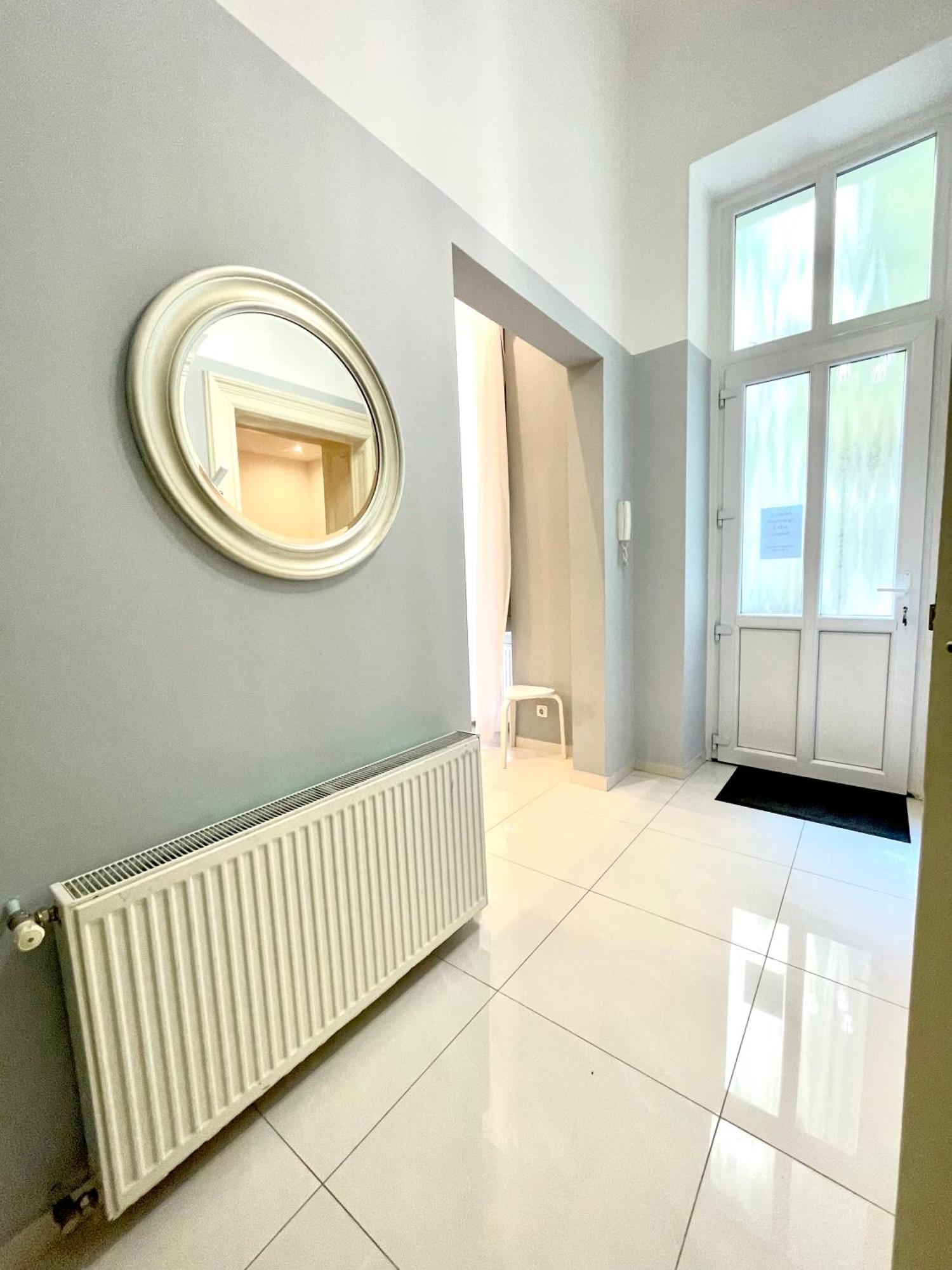 Amazing Swedish 3 Rooms Apartment In The City Center Budapest Kültér fotó