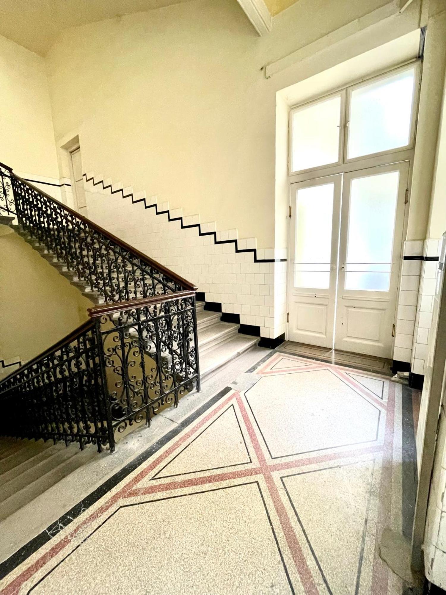 Amazing Swedish 3 Rooms Apartment In The City Center Budapest Kültér fotó